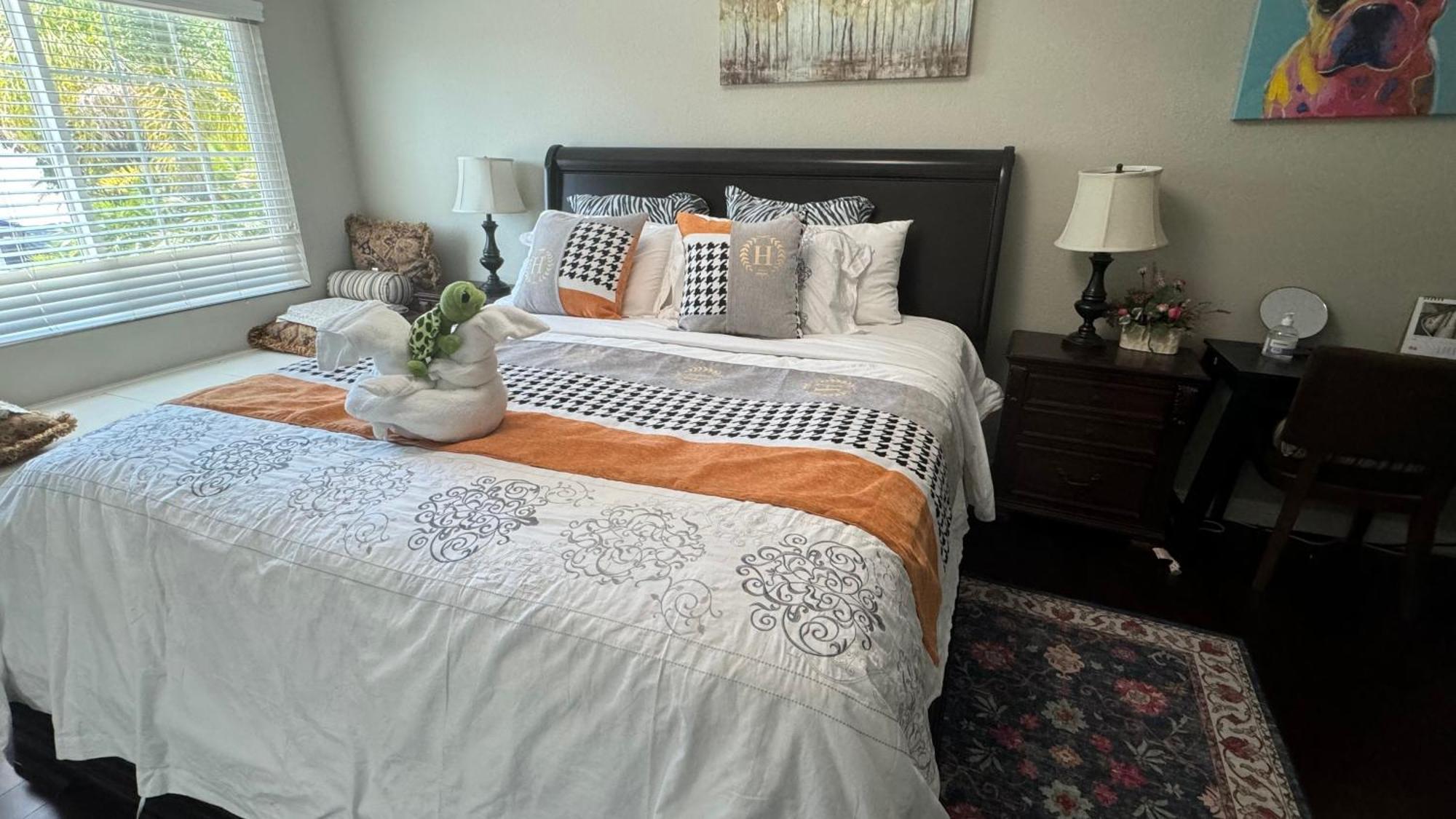 2#Family Suite King Bed Room Chino Hills Exteriör bild